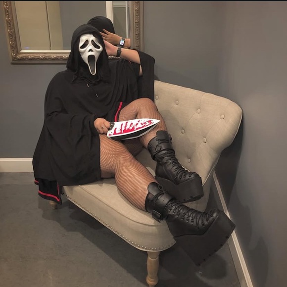 Dolls Kill Traitor Boots - Picture 2 of 3